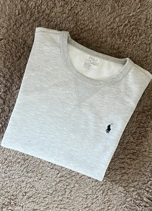 Sweat Ralph Lauren Gris logo brodé bleu - Taille M - 100% Coton, marque: Ralph Lauren, état: Très bon état, taille: M, 49,00 €, 52,15 € Protection acheteurs incluse
