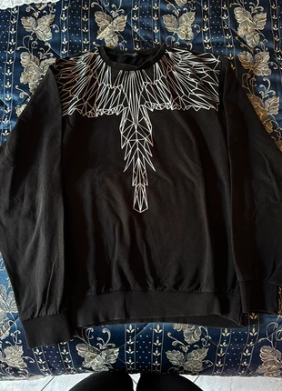 Felpa nera con stampa aquila – Taglia M, calda e perfetta per l’inverno, staat: Heel goed, maat: M, € 3,00, € 3,85 inclusief Kopersbescherming