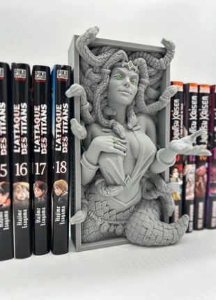 Booknook Médusa Gorgon, marca: Onikatanaa, estado: Muito bom, €23.00, €24.85 inclui Proteção do Comprador Pro