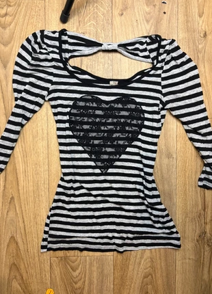 Vintage grunge top hart, merk: MustHave, staat: Heel goed, maat: S / 36 / 8, € 13,99, € 15,39 inclusief Kopersbescherming