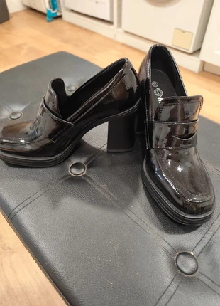 Mocassins à talon, marque: sans marque, état: Neuf sans étiquette, taille: 37, 7,00 €, 8,05 € Protection acheteurs incluse