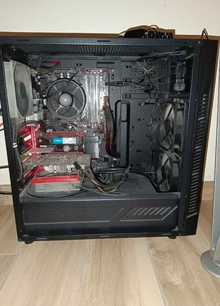 Pc Gaming Nvidia gtx 1060 6gb Ryzen 5 1500X 16 gb Ram ddr4 SSD, marca: Customized, estado: Muito bom, €239.00, €251.65 inclui Proteção do Comprador