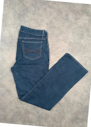 Jean droit bleu femme Riders by Lee Mid Rise Straight Leg – taille FR 40 W30 US12
JL1, marque: Lee, état: Très bon état, taille: L / 40 / 12, 14,90 €, 16,35 € Protection acheteurs incluse