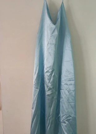 Vestido de tirantes corto con espalda descubierta, azul celeste satén , Talla M Elegante, marque: ELEGANTE, état: Neuf avec étiquette, taille: M / 38 / 10, 16,00 €, 17,50 € Protection acheteurs incluse