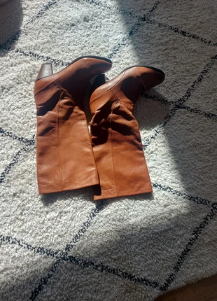 Bottes vintage en cuir couleur camel, marque: Made In Italy, état: Très bon état, taille: 39, 15,00 €, 16,45 € Protection acheteurs incluse