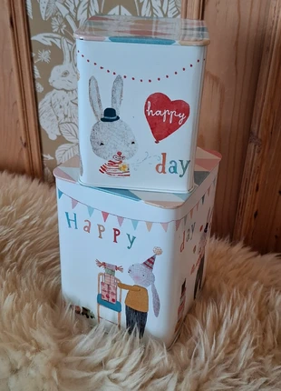 Maileg Happy Day boxes set Happy Birthday, merk: Maileg, staat: Heel goed, € 25,00, € 26,95 inclusief Kopersbescherming