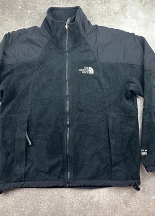 The North Face Polaire Noire Renforcée | Taille S Femme, marque: The North Face, état: Très bon état, taille: S / 36 / 8, 30,00 €, 32,20 € Protection acheteurs incluse