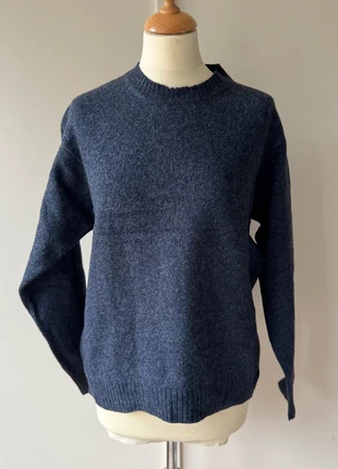 Vintage Benetton 100% pure wool crewneck sweater 38 navy heather classic heritage, merk: Vintage Dressing, staat: Goed, maat: M / 38 / 10, € 19,00, € 20,65 inclusief Kopersbescherming Pro
