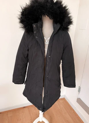 Manteau fourrure noir, marque: Talbots, état: Très bon état, taille: S / 36 / 8, 20,00 €, 21,70 € Protection acheteurs incluse