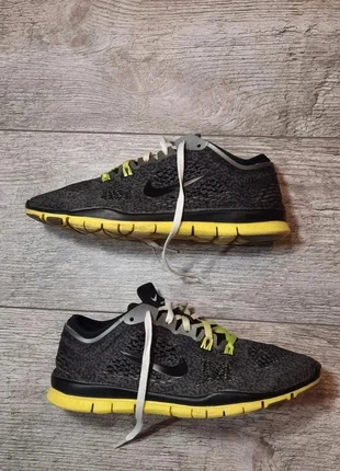 Basket Nike Free 5.0 38, marque: Nike, état: Bon état, taille: 38, 11,00 €, 12,25 € Protection acheteurs incluse