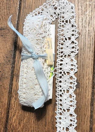Ancienne dentelle, état: Très bon état, 8,00 €, 9,10 € Protection acheteurs (Pro) incluse