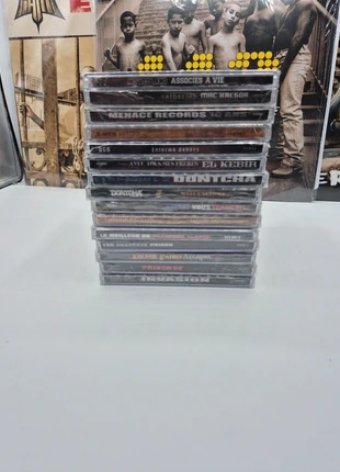 15 cd de rap frnacais ( neuf sous blister ), estado: Novo com etiquetas, €22.99, €24.84 inclui Proteção do Comprador