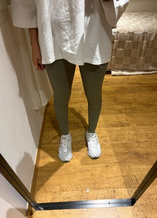 Legging polaire de sport, marke: Modange, zustand: Neu, größe: Einheitsgröße, 20,00 €, 21,70 € inklusive Vinted-Käuferschutz