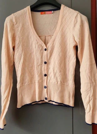 Leuk Zoë Loveborn vestje maat XL in pasteloranje met leuke details, merk: Zoë Loveborn, staat: Goed, maat: XL / 42 / 14, € 25,00, € 26,95 inclusief Kopersbescherming