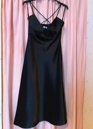 Robe en satin, marque: Yessica, état: Très bon état, taille: S / 36 / 8, 6,00 €, 7,00 € Protection acheteurs incluse