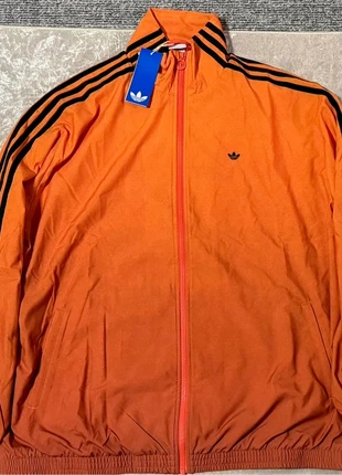 Adidas Originals Trainingsjacke in kräftigem Orange in der Größe M, marque: adidas Originals, état: Neuf avec étiquette, taille: M, 57,50 €, 61,08 € Protection acheteurs incluse
