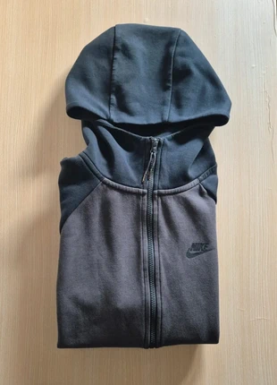 Veste Nike sweat zippé Noir et gris - Taille S, marca: Nike, estado: Muito bom, tamanho: S / 36 / 8, €9.90, €11.10 inclui Proteção do Comprador