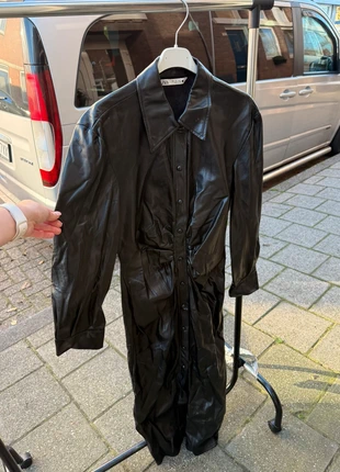 Jurk leer zara, brand: Zara, condizioni: Ottime, taglia: L / IT 44 / EU 40, €10.00, €11.20 include la Protezione acquisti