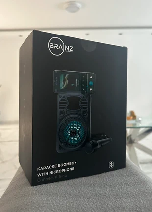 Brainz Karaoke Boombox With Microphone (Nieuw Met Prijskaartje), marca: brainz, estado: Nuevo con etiquetas, 10,00 €, 11,20 € Protección al comprador incluida