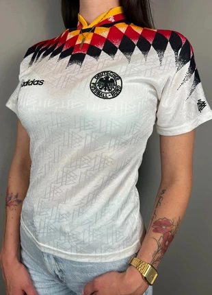 Maillot Adidas domicile Allemagne 1994 XXS M293, marque: adidas, état: Très bon état, taille: XXS / 32 / 4, 27,00 €, 29,05 € Protection acheteurs (Pro) incluse