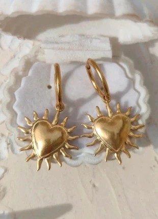 Créoles dorées à cœurs scintillants sacrés, coeurs ex-voto - Acier inoxydable, brand: Sézane, condition: Very good, €12.00, €13.30 includes Buyer Protection Pro