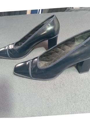 Chaussures à talons René Caovilla cuir Marine taille 39, brand: René Caovilla, condition: Very good, size: 39, €59.00, €62.65 includes Buyer Protection