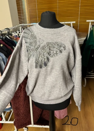 Warm butterfly jumoer with sequins, brand: Made In Italy, condition: New with tags, size: One size, €20.00, €21.70 includes Buyer Protection