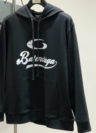 Moletom estampado, merk: Balenciaga, staat: Heel goed, maat: L, € 35,00, € 37,45 inclusief Kopersbescherming