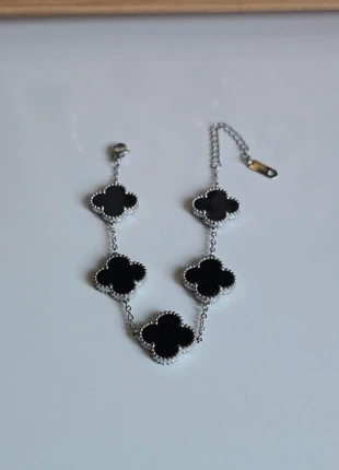 Bracciale quadrifoglio, marke: Quadri foglio, zustand: Sehr gut, 14,00 €, 15,40 € beinhaltet Vinted-Käuferschutz Pro