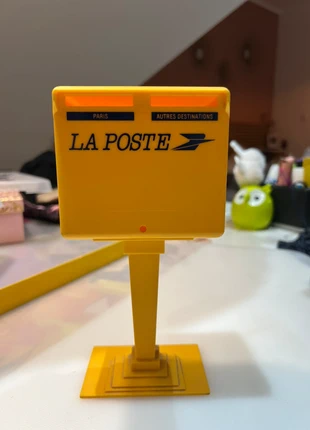 Tirelire la poste, marque: La Poste, état: Bon état, 10,00 €, 11,20 € Protection acheteurs incluse