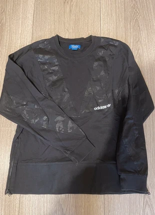 Pull adidas, marque: adidas, état: Très bon état, taille: L, 10,00 €, 11,20 € Protection acheteurs incluse