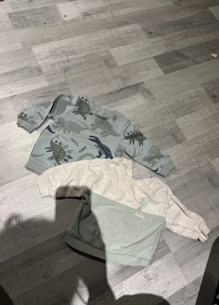 Lot de 2 pulls, marca: Kiabi, estado: Muy bueno, tamaño: 12-18 meses / 80 cm, 2,00 €, 2,80 € Protección al comprador incluida