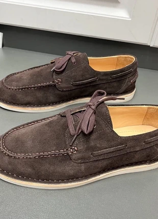 Meeste lehmanahast mokassiinid on õrnad ja pehmed, peened ja vabaaja Prada tooted., merk: Prada, staat: Heel goed, maat: 43, € 235,00, € 247,45 inclusief Kopersbescherming