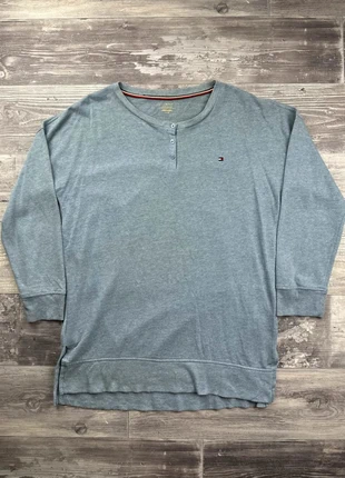 Pull long Tommy Hilfiger Bleu clair Taille M, marque: Tommy Hilfiger, état: Très bon état, taille: M / 38 / 10, 7,00 €, 8,05 € Protection acheteurs (Pro) incluse