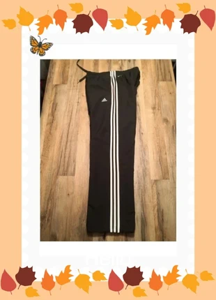 Jogging Adidas noir taille S (PV18), marque: adidas, état: Très bon état, taille: S, 20,00 €, 21,70 € Protection acheteurs incluse