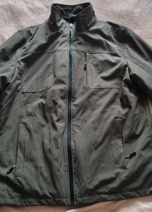 Charles Vögele softshell heren jas L, merk: Charles Vögele, staat: Heel goed, maat: L, € 25,00, € 26,95 inclusief Kopersbescherming