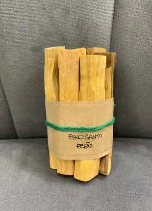 Palo Santo 7 Legnetti peso totale 71 gr, marke: EsotericoShop, zustand: Neu, 7,00 €, 8,05 € beinhaltet Vinted-Käuferschutz Pro