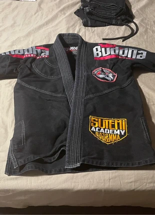 BJJ gi Buddha black, brand: buddha, condizioni: Discrete, €30.00, €32.20 include la Protezione acquisti
