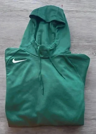 🧥 Sweat Nike Vintage – Taille S logo brodé rare, marque: Nike, état: Très bon état, taille: S, 15,00 €, 16,45 € Protection acheteurs incluse