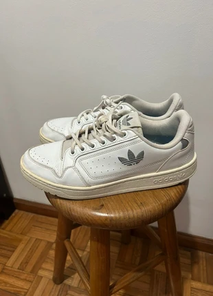 Tênis Adidas NY90 em bom estado, marca: adidas, estado: Bueno, tamaño: 42, 12,00 €, 13,30 € Protección al comprador incluida
