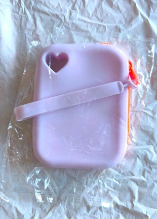 Cute ultra-compact silicone storage pouch with a sweet heart detail, condition: New without tags, £5.00, £5.95 includes Buyer Protection
