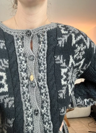 Pull en pure laine vierge, brand: LAINE, condition: Very good, size: XS / 34 / 6, €25.00, €26.95 includes Buyer Protection