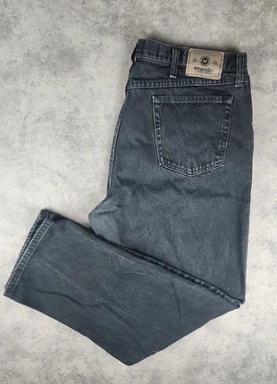 Jean Coupe droite Wrangler - noir - Taille W40 L32, merk: Wrangler, staat: Heel goed, maat: W40 | FR 50, € 15,00, € 16,45 inclusief Kopersbescherming