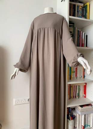 robe abaya taupe, zustand: Sehr gut, größe: Einheitsgröße, 13,50 €, 14,88 € beinhaltet Vinted-Käuferschutz Pro