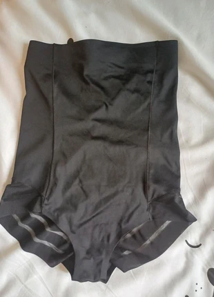 Julimex culottes panty galbant taille XL, merk: Julimex, staat: Nieuw zonder prijskaartje, maat: XL / 42 / 14, € 5,50, € 6,48 inclusief Kopersbescherming