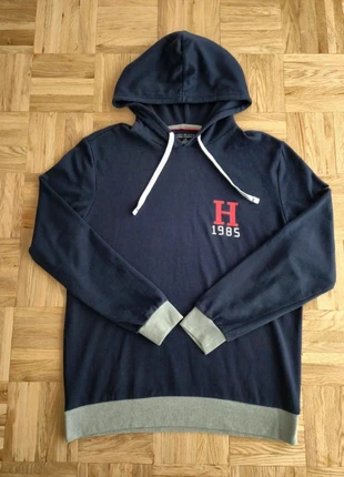 Sweat à capuche / hoodie bleu marine Tommy Hilfiger taille L, brand: Tommy Hilfiger, condizioni: Ottime, taglia: L, €15.00, €16.45 include la Protezione acquisti