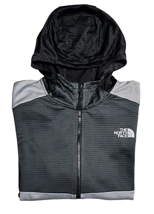 Veste zippée homme the north face mountain athletics, marke: The North Face, zustand: Sehr gut, größe: L, 35,00 €, 37,45 € inklusive Vinted-Käuferschutz