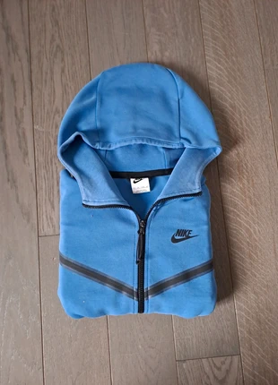 Haut Nike Tech Bleu Vintage -Sweat zip a capuche taille Xs, marque: Nike, état: Bon état, taille: XS, 19,10 €, 20,76 € Protection acheteurs incluse