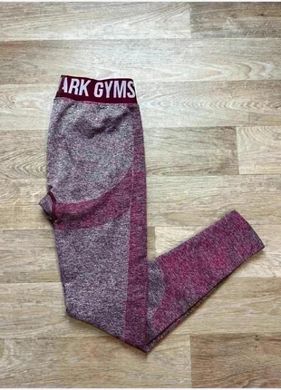 Legging de sport Gymshark court violet Taille S #CS6, merk: Gymshark, staat: Heel goed, maat: S / 36 / 8, € 15,00, € 16,45 inclusief Kopersbescherming