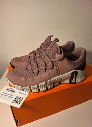 (297) Nike Free Metcon 5 / DV3950 201 / Taille 38.5 Femme / Fitness & Crossfit, marke: Nike, zustand: Neu, mit Etikett, größe: 38.5, 75,00 €, 79,45 € beinhaltet Vinted-Käuferschutz Pro